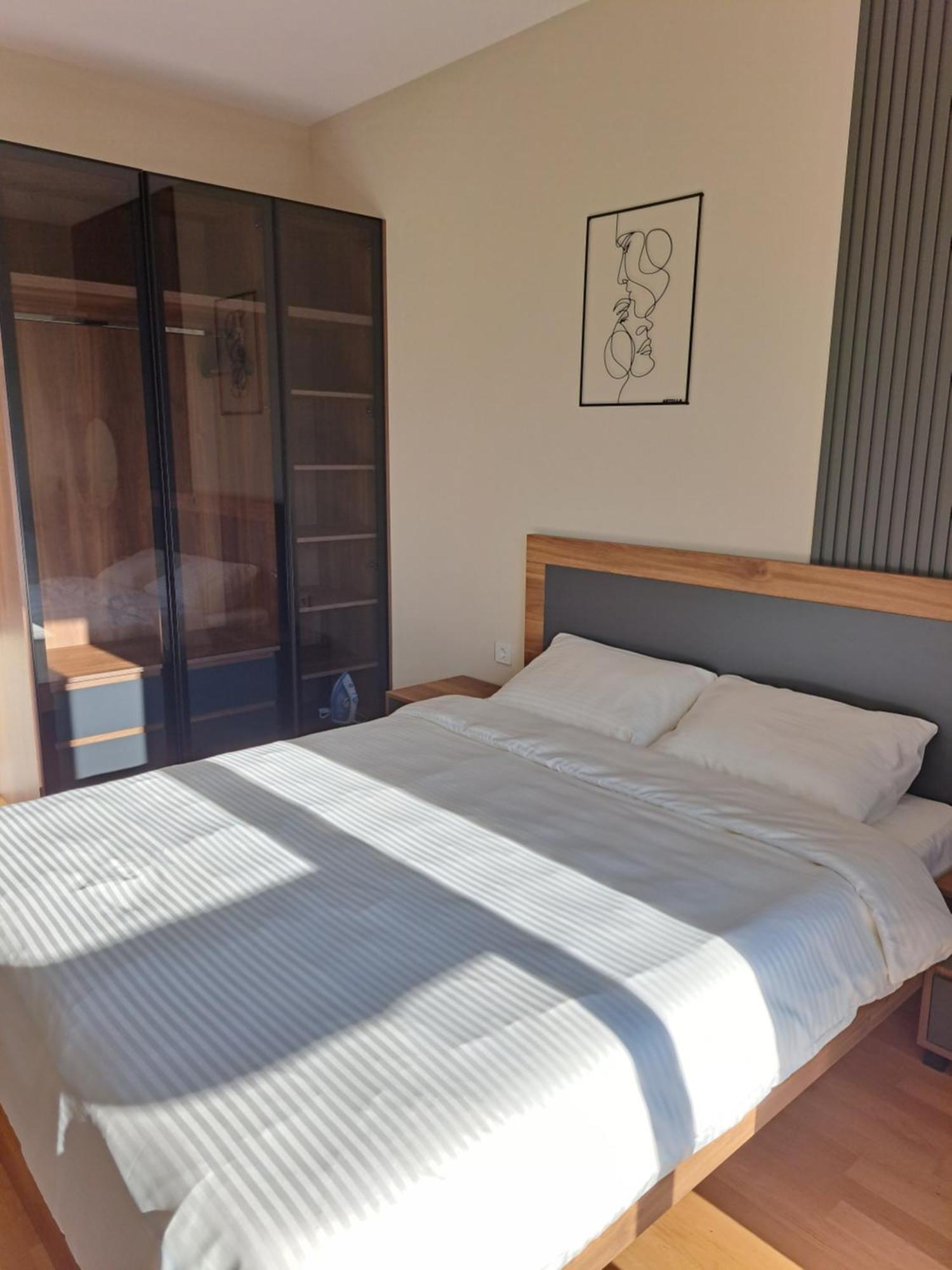 Divine 69 Luxury Apartment, Skopje City - Center, Diamond Residences, Free Parking Екстериор снимка